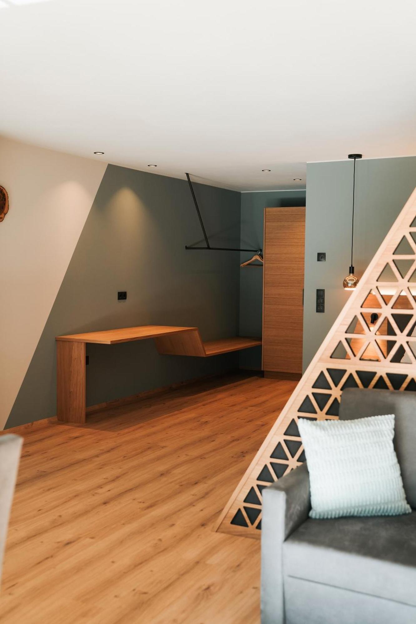 Aktiv Lodge Meran - Garden Two Салтузио Екстериор снимка
